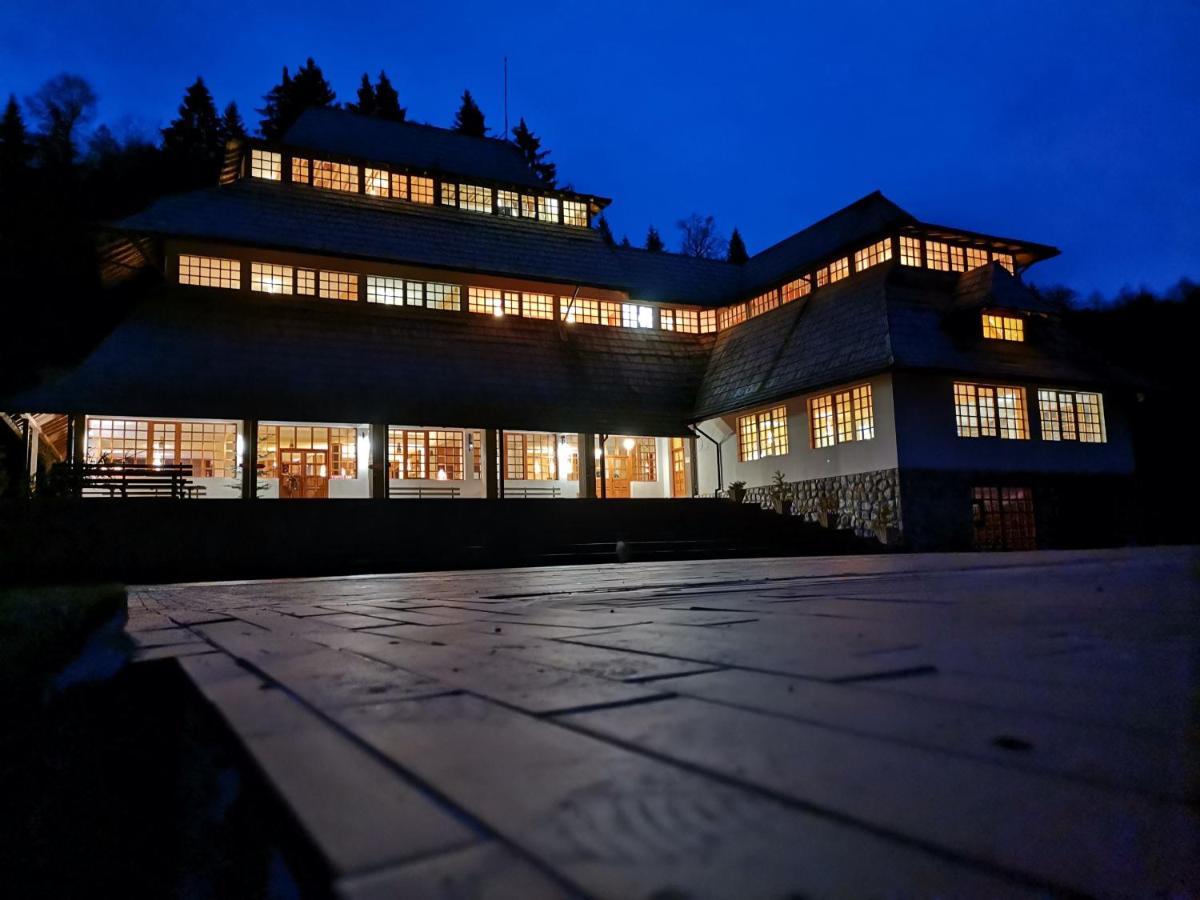 Carobni Breg Hotel Mokra Gora Eksteriør billede