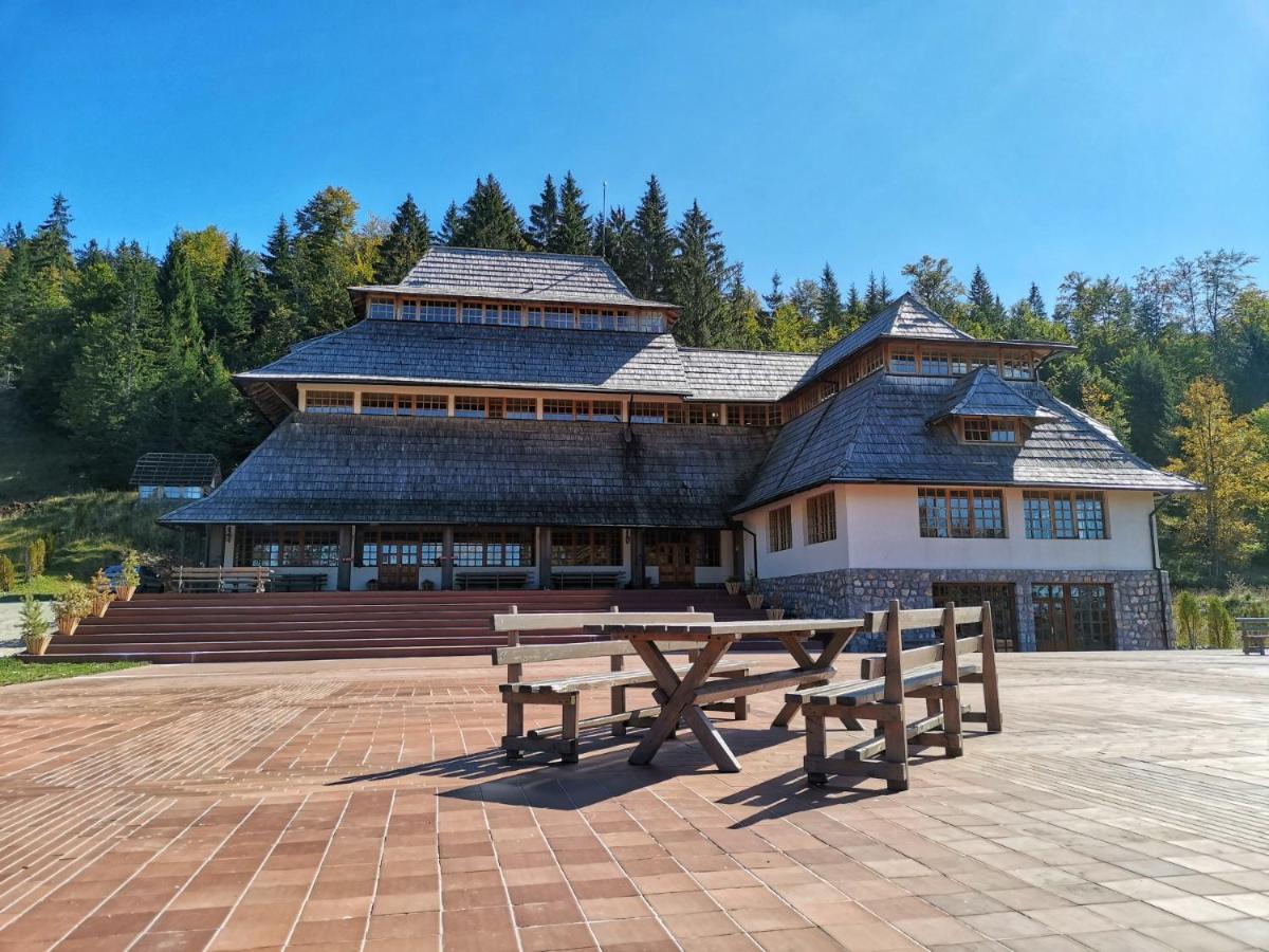Carobni Breg Hotel Mokra Gora Eksteriør billede